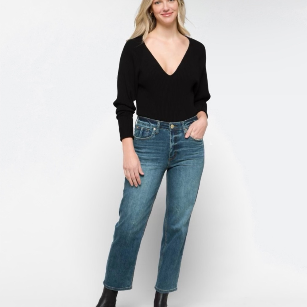 Cropped Women's Blue Jeans